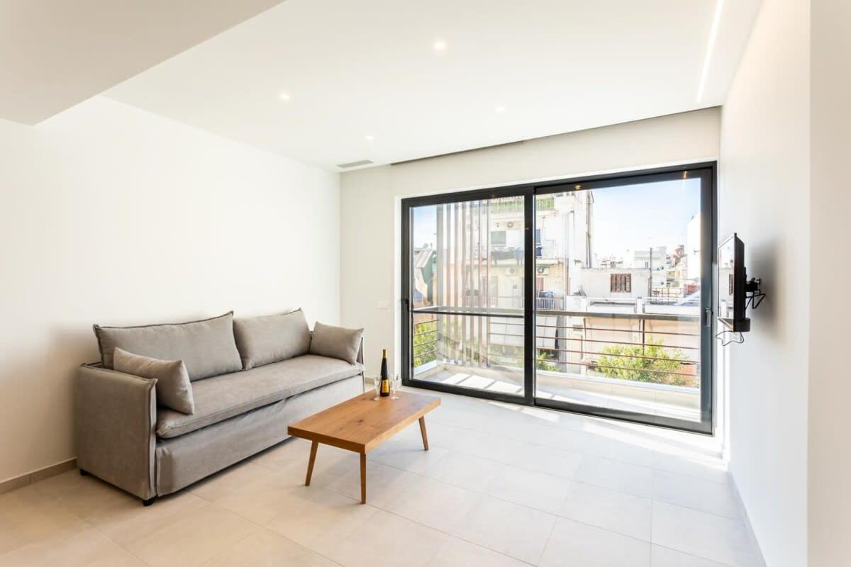 Grec - The Ultimate Getaways In Dafni Apartment Athens